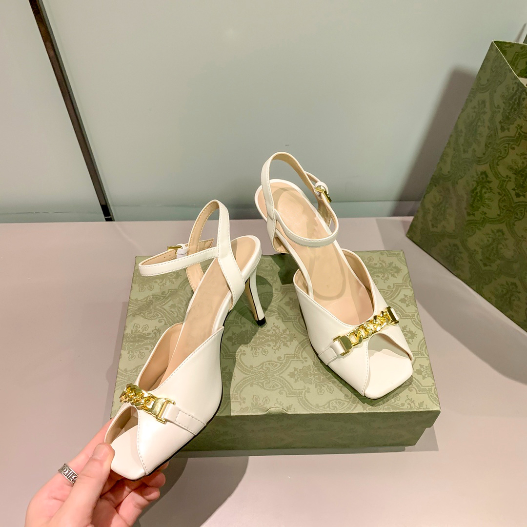 

French retro metal chain sandal female summer 2021 designer new high heels stiletto sandals and slippers brand, Black