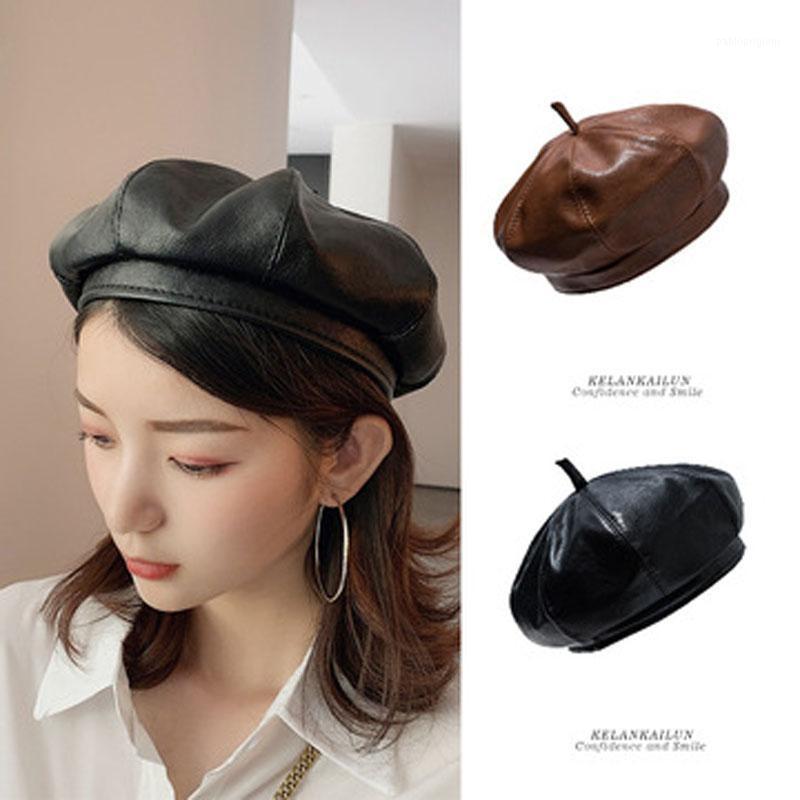 

Berets Vintage Port Style Pu Leather Beret, Women's Wild Fashion Fall And Winter Painter's Cap, Big Head Wai Pumpkin Cap, White