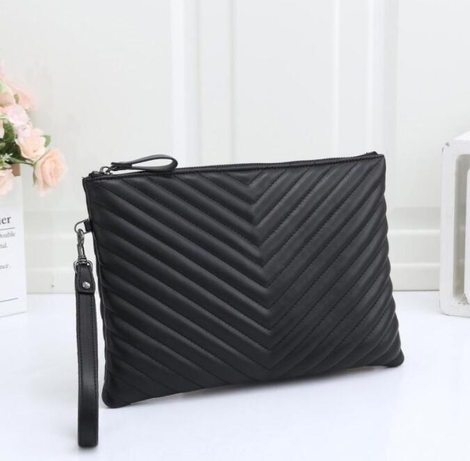 

Handbag Women Luxurys Designers Bags 2021 3-color Casual travel large capacity clutch envelope PU material fashion wallet 8822# 30*21*0.5cm, Plain weave(silver)