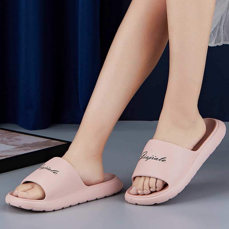

Comfortable Summer Arrival Slippers Men's Women's Casual Flat Scuffs Shower Room Mens Womens Trainers Beach shoes