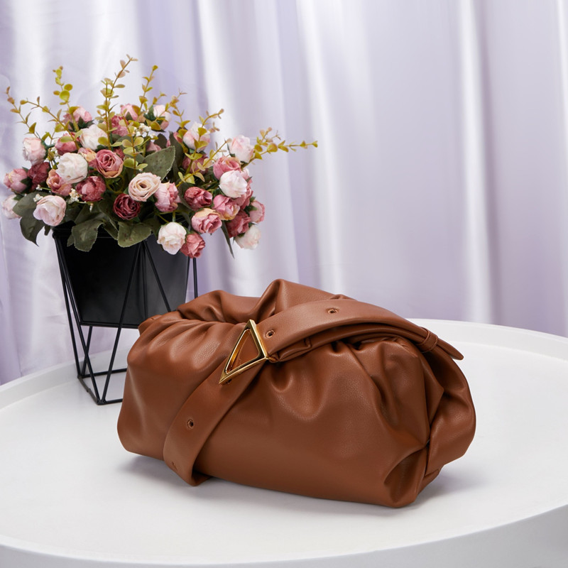 

Fashion women Clutch bags shoulder bag soft cloud Chest handbags with box Desinger Brand, Extra shipping (not for sale)