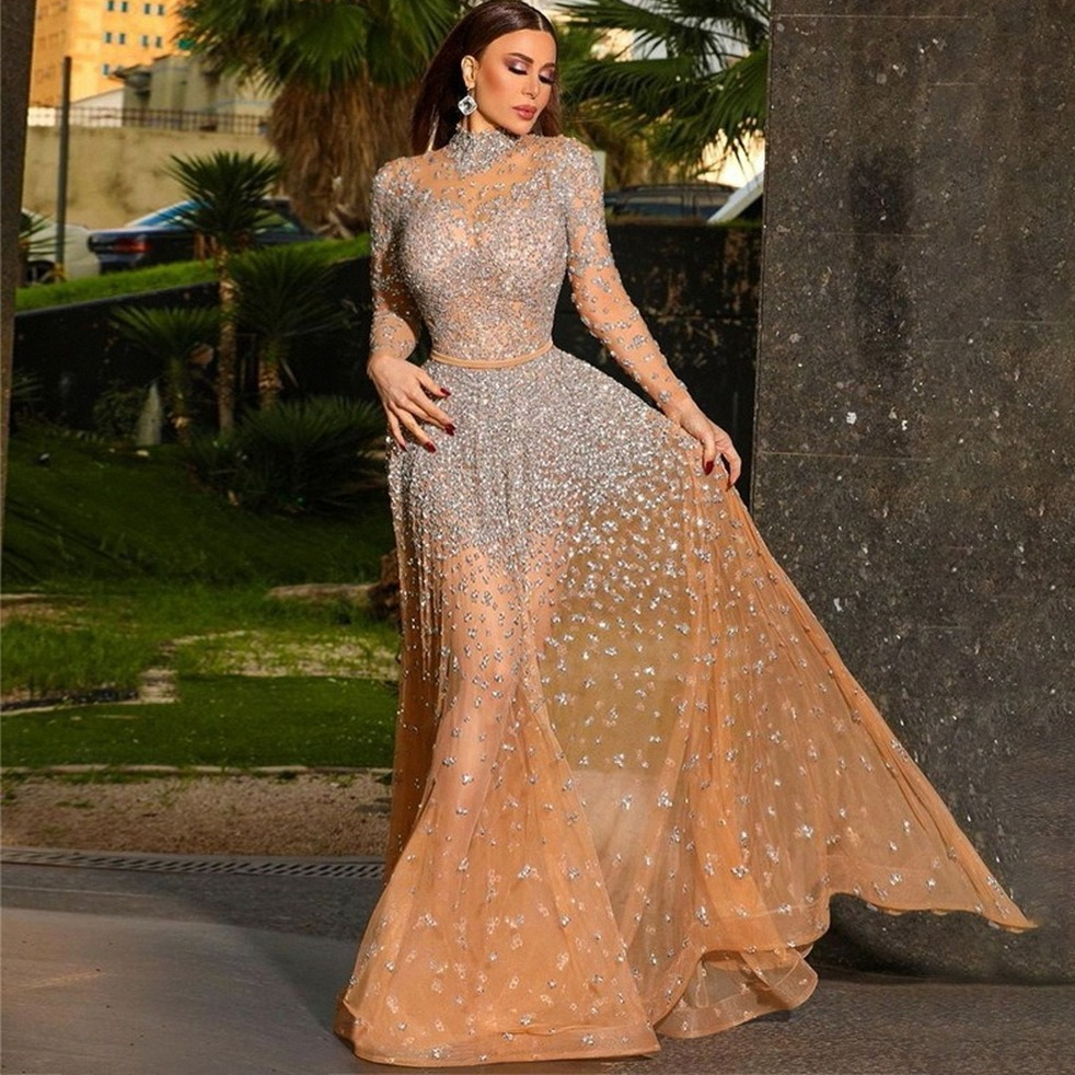 2022 gold Mermaid Prom Dresses with Gold sequined Beaded Off The Shoulder Long Sleeves Crystals Custom Made African Evening Gown Formal Occasion