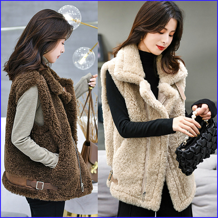 

Thickened Lamb Designer Fur Vest in Autumn and Winter 39O0, Brown