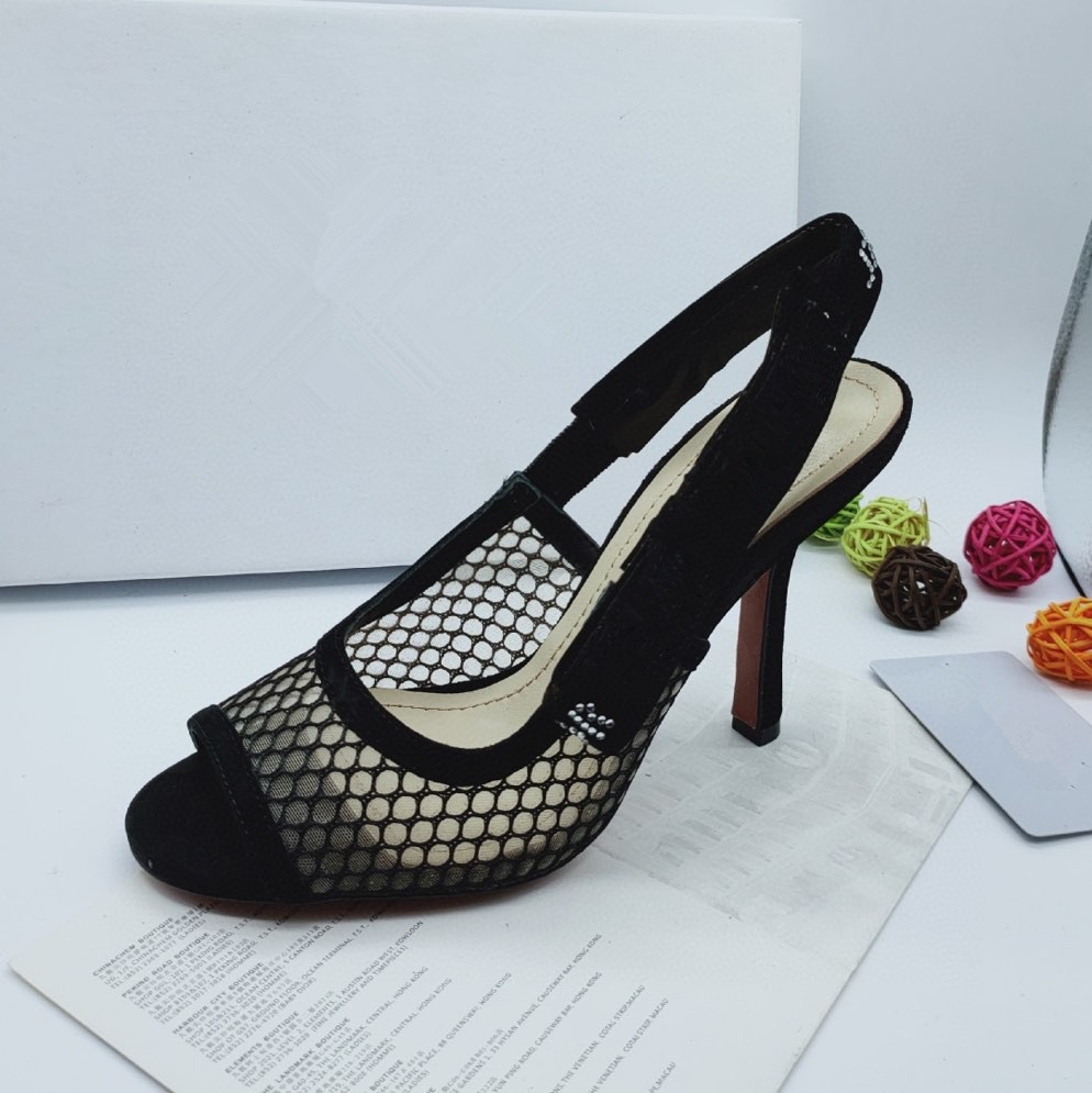 

Women Wedding Shoes Peep-toe Patent Leather High Heels Shoes Waterproof Heels Dress Pumps US size 34-41, 01