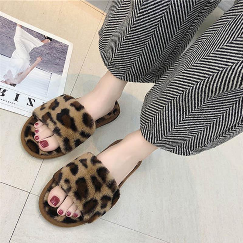 

Winter Women Home Slippers With Faux Fur Fashion Warm Shoes Woman Slip On Flats Female Slides Gray Pink Plus Size 41