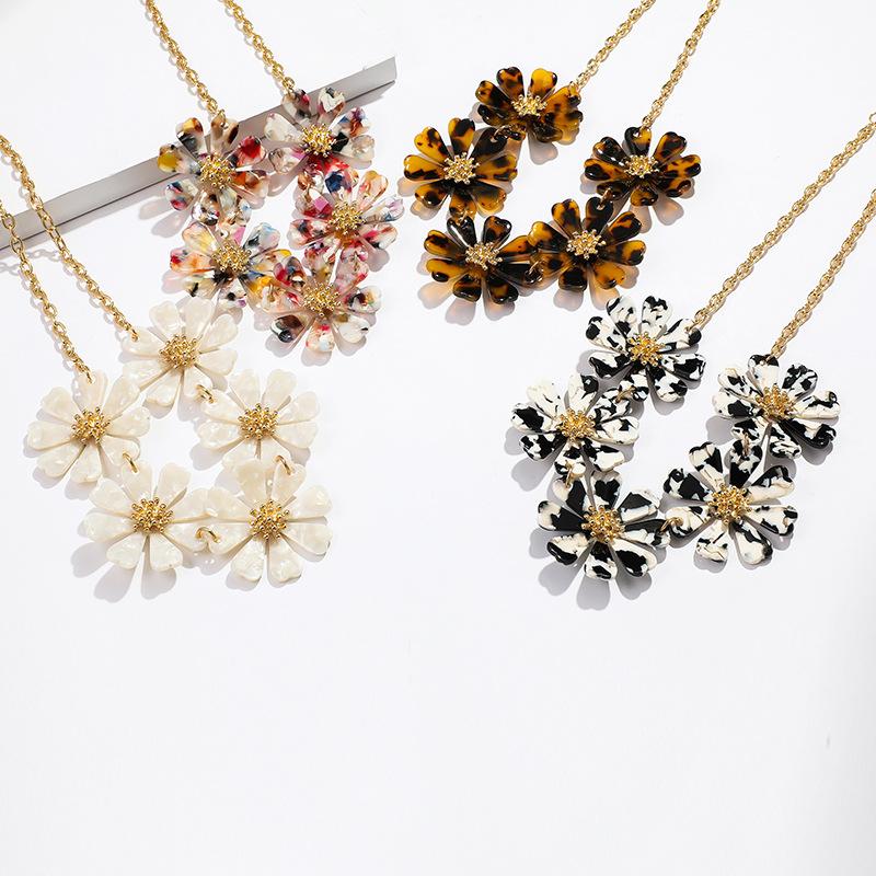 

Pendant Necklaces Fashion Necklace Acetate Plate Leopard Short Korean For Women 2021 Trendy Jewelry Wholesale