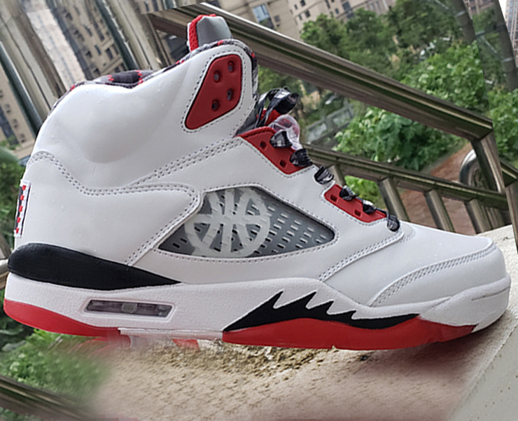 

2021 Release 5 Quai 54 Men Basketball Shoes High Quality 5s White University Red-Black mens outdoor Sneakers Trainers Sports us 7-13 With box