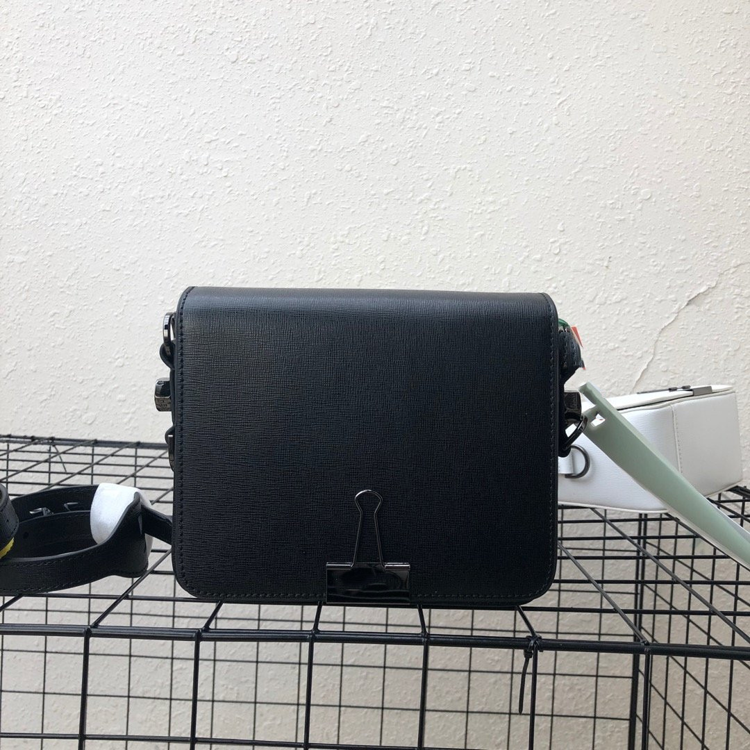 

beautiful Women leather shoulder bag Outdoor Bags black white leisure Messenger Bag Fashion shopping Multiple interlayers, Pure white