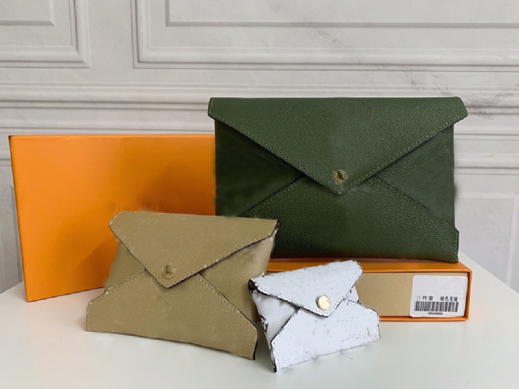 

2021 Fashion flowers designer wallets luxurys Men Women leather bags High Quality Classic Letters Key coin Purse Original Box Plaid card holder M67600, Not a product
