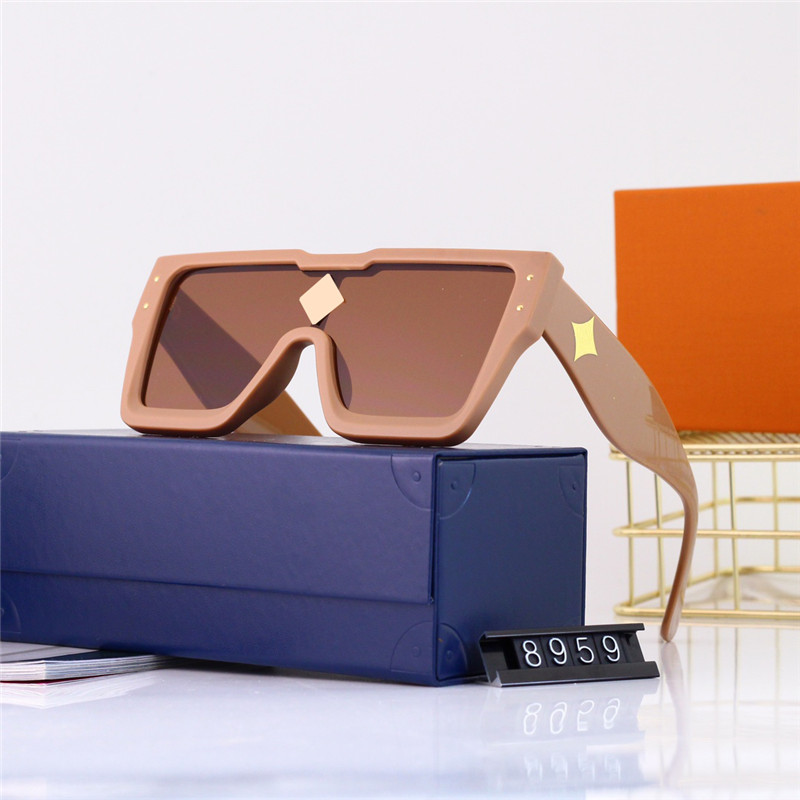 

Woman Sunglass Fashion Couple Designer Sunglasses For Women Mens Luxurys Designers Sun Glasses Drive Summer Polarize Sunglasses Eyewear 2021