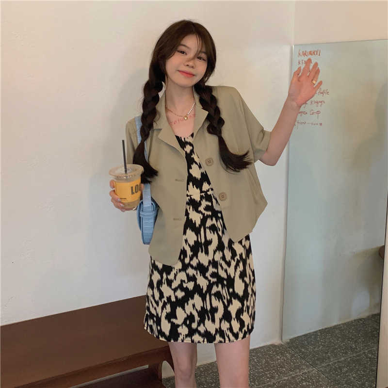 2021 Summer Chic Korean Style Short Sleeve Suit Coat + Leopard Print Slim Suspender Skirt-image-702221899