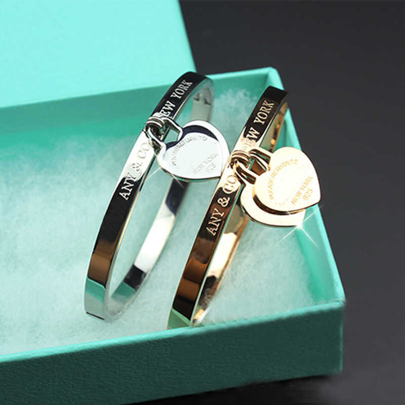 

J.hangke Fashion Famous Brand Heart Charm Bracelets Bangles for Women Gold Stainless Steel Fashion Jewelry Gift Bangles Bracelet Q0720