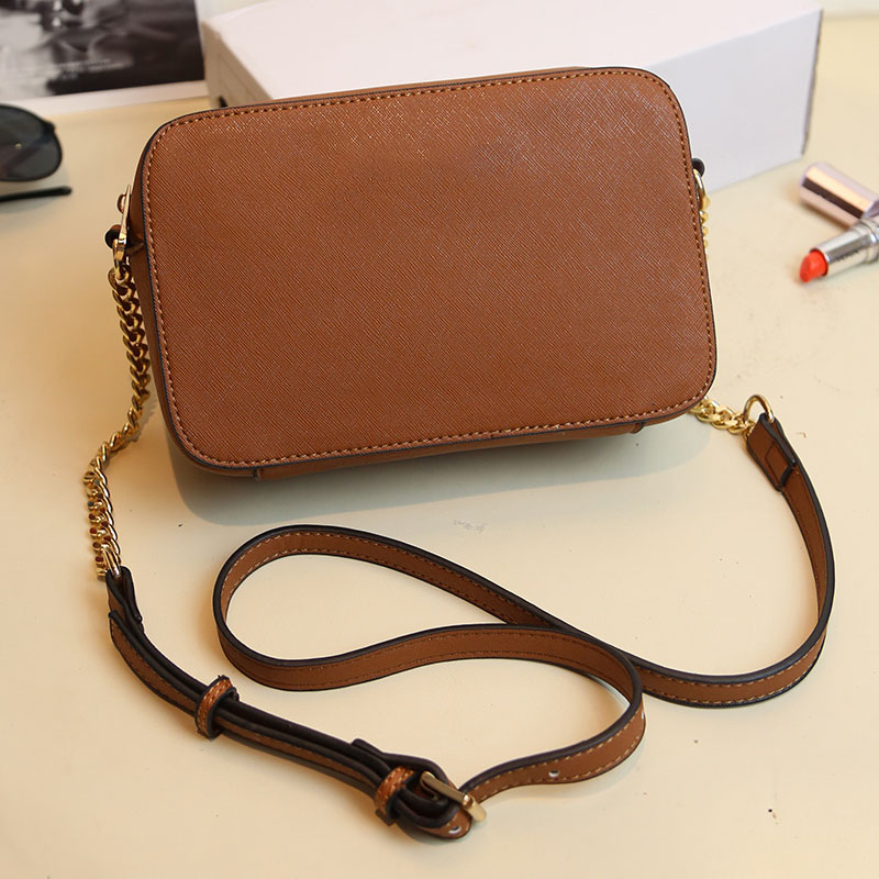

Designers Bags Womens 2022 fashion flap PU leather women's handbag gold chain shoulder messenger bag 12 colors 22*8*15cm, White
