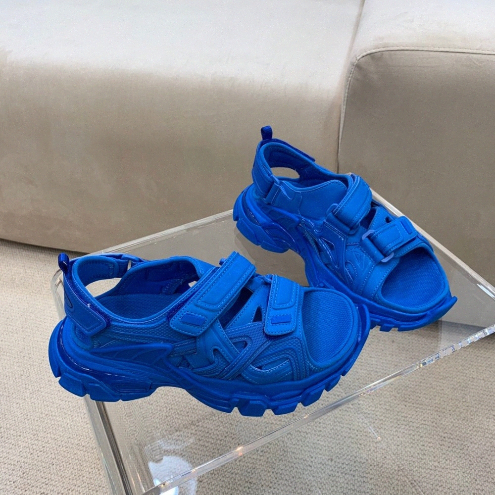 

Track Slippers Sandals Women Hiking Summer Shoes Womens Hook Loop Zapatos De Mujer Platform Flats Beach slide Cool Clunky Sneakers 13Ys#, I need look other product pic