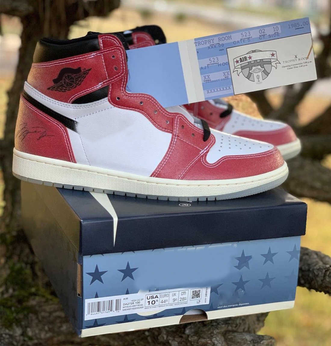 

2021 Release Authentic Trophy Room x 1 High Og Chicago Blue Shoeslace Men Women Outdoor Shoes Sports Sneakers with Original Box