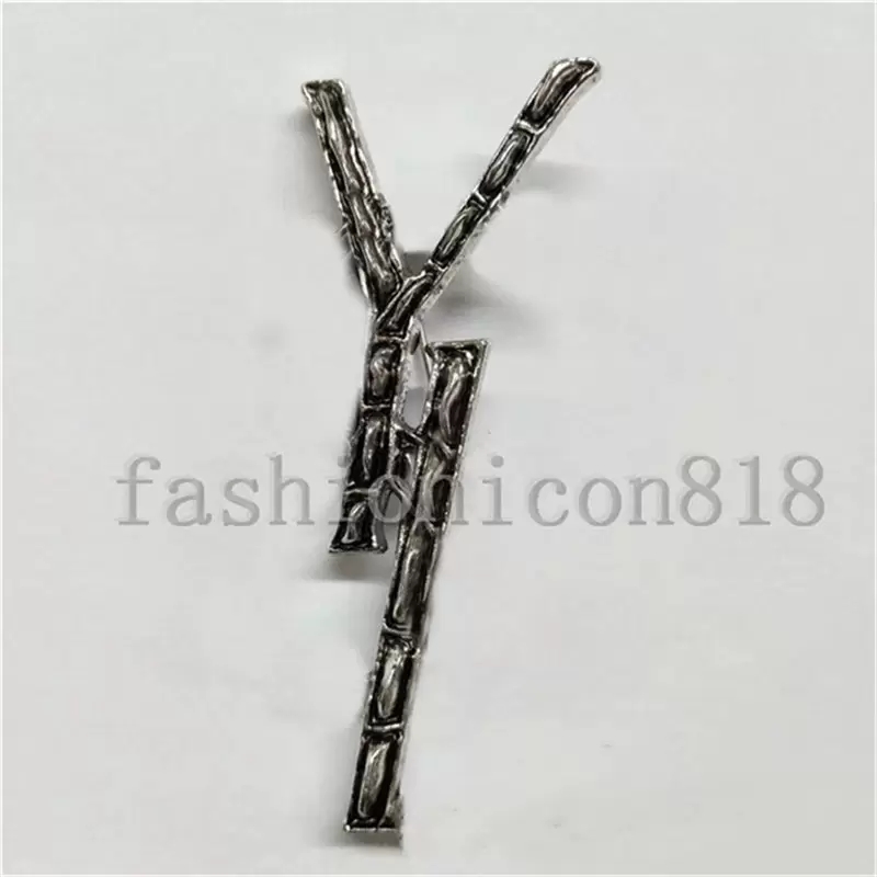 

Wholesale 13colors Brand Designer Letters Brooch Fashion Famous Double Letter Tassel Pearl Luxury Couples Individuality Rhinestone Suit Pin Jewelry Accessories