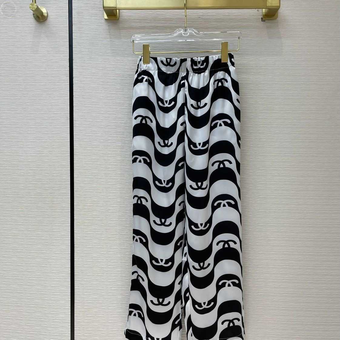

fall fashion high quality 2021 women's pants loose and comfortable wide legs back printing spiral simple outdoor leisure simples breathable, Black