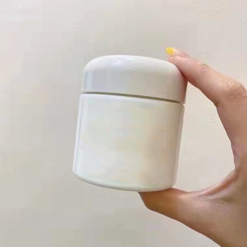 

Dropshipping Famous The moisturizing cream 30ml / 60ml /100ml skin care, White