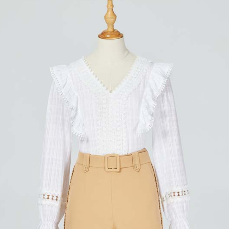 

T Shirt Pure Cotton Lace Long Sleeve Top Petal Cuffs V-neck Fashion Daily, White