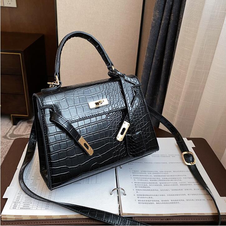 

wholesale women handbag fashion green Alligator shoulder bag elegant atmosphere solid color leather handbags sweet ladies embossed leathers messenger bags