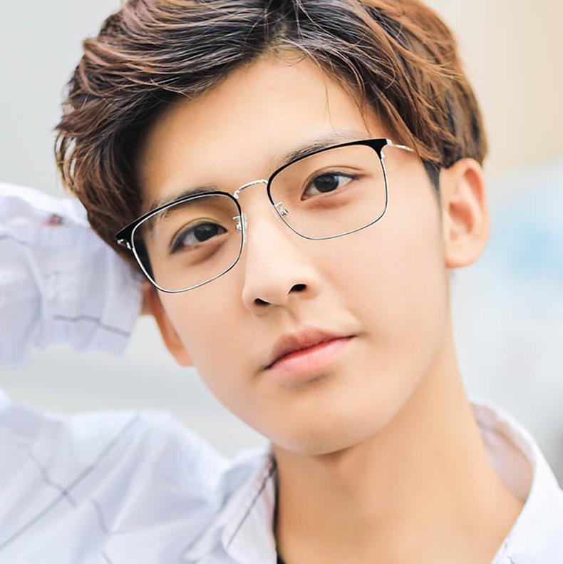 

Fashion Sunglasses Frames Korean Style Metal Square Paint Glasses Frame Compatible Myopia Eyeglasses Fixing Device 2021 Light Plain