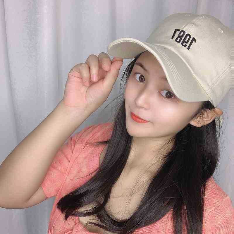 

Ins female spring and summer Korean soft top fashion baseball 1987 embroidered cap men's casual curved brim hat, Blue