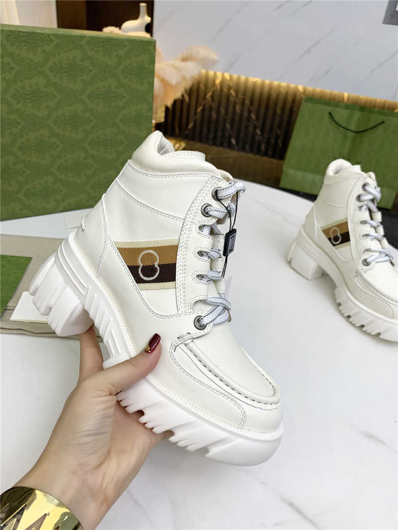 

Luxury Designer Boots White Leather Women's Ankle Boot with Interlocking g Booties Shoes with Original Box, Don't buy it