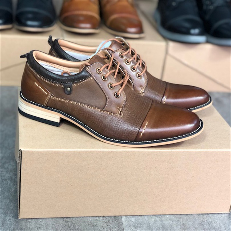 

Genuine Leather Dress Shoes Men Top Quality Brogues Oxfords Business Shoe Designer Loafer Classic Lace up Office Party Trainers With Box, Brown