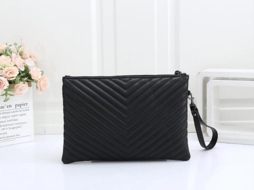

Women diagonal Travel Toiletry Pouch bags Protection Makeup handbag Clutch Leather Waterproof designer Cosmetic Bags size 30x21x0.5cm, Black