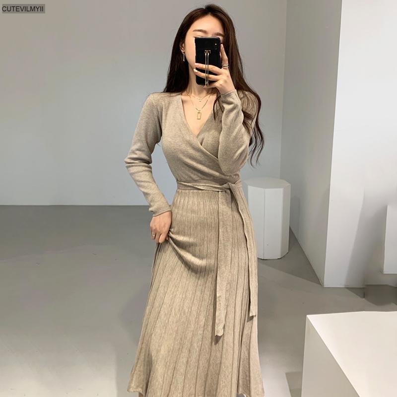 

2021stretchy women knitted bodycon pencil dress autumn winter solid vestidos long sleeve v neck slim lady chic korean dress, Black;gray