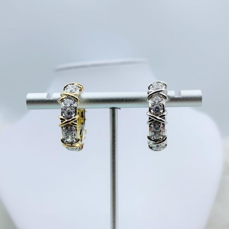 

Cluster Rings High Quality 1:1 S925 Sterling Silver Love Sixteen Stone Intersecting Ring Ladies Logo Romantic Jewelry Holiday Gift