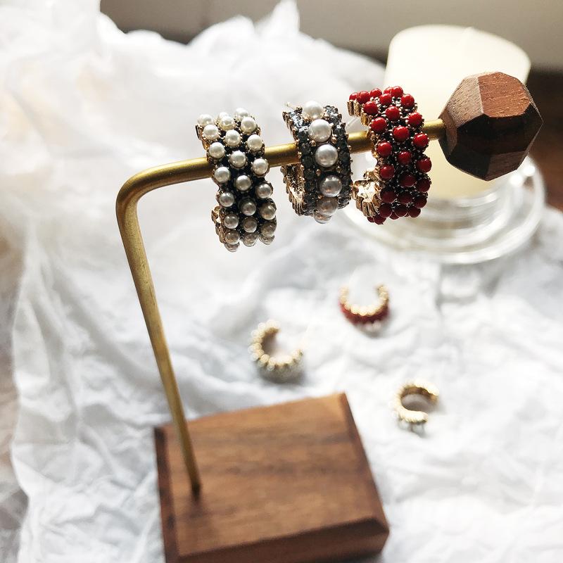 Stud Shiny Side Fashion Jewelry Simple Earrings For Women Vintage Pearl Beads C Letter Gift-image-706382391