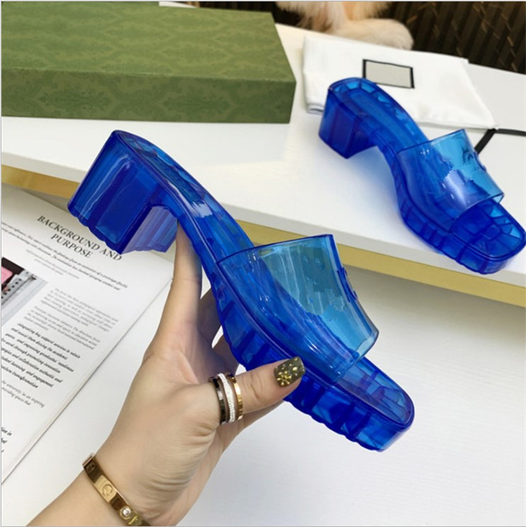 

Jelly Luxury Women Transparent Slippers Crystal Sandals Flat Slides High Heels Slipper Summer Beach Thick Bottom Stuffies Platform Alphabet Shoes Flip Flops, White