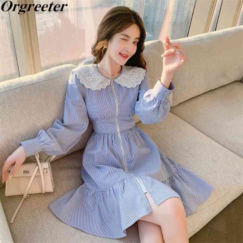 

Korean Women Vintage Lantern Sleeve Elegant Office Blue Striped Dress Female Spring Sweet Lace Peter pan collar 210602