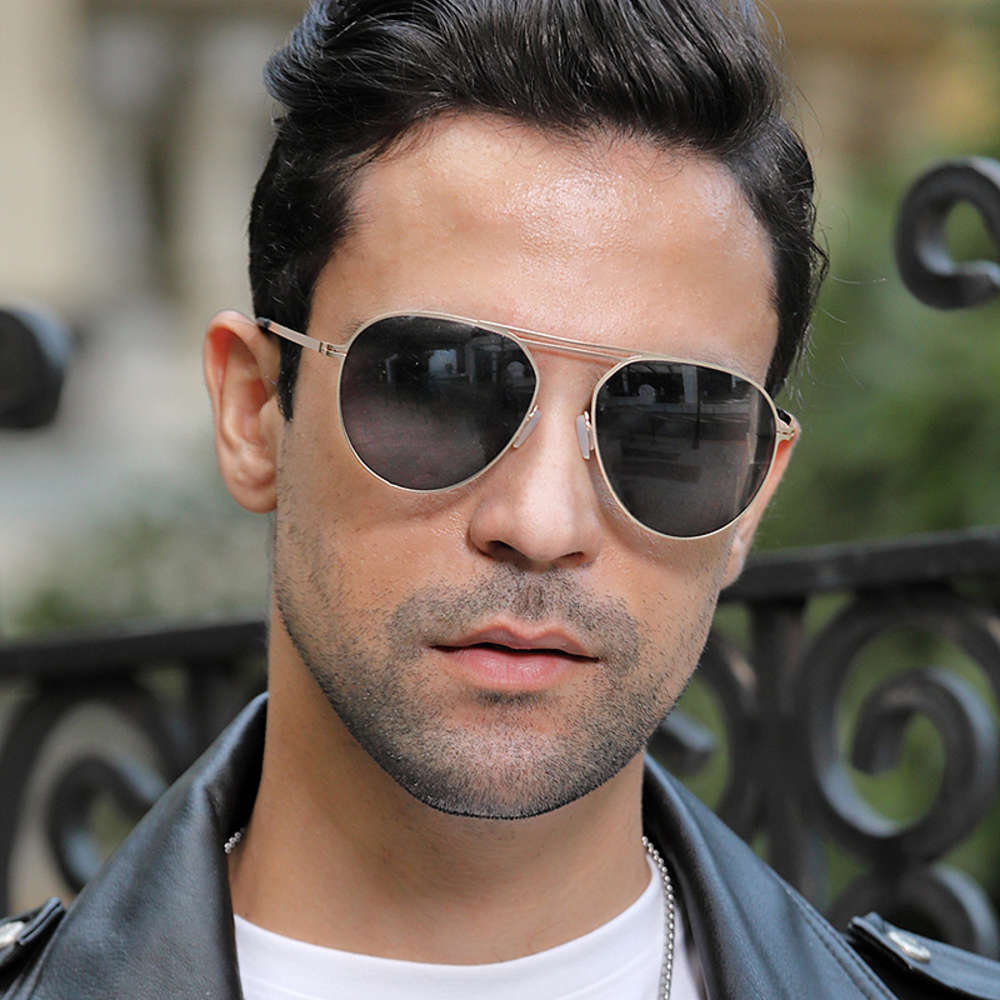 

2021 new screwls steel Sunglass men's B94 toad Sunglass spring leg Sunglass