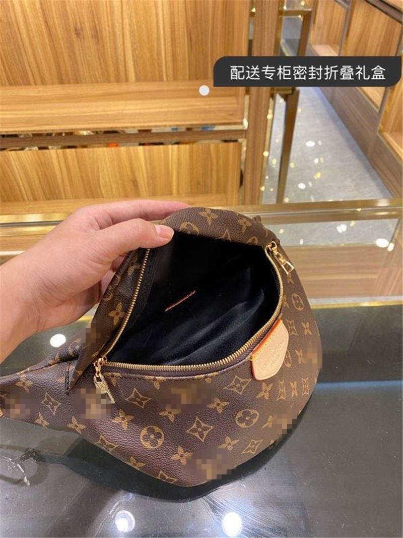 

LV LOUIS bags Vitton Designers luxurys Women Men Bumbag Cross Body Shoulder Bag Waist Bags Temperament BumbagVitton Cro