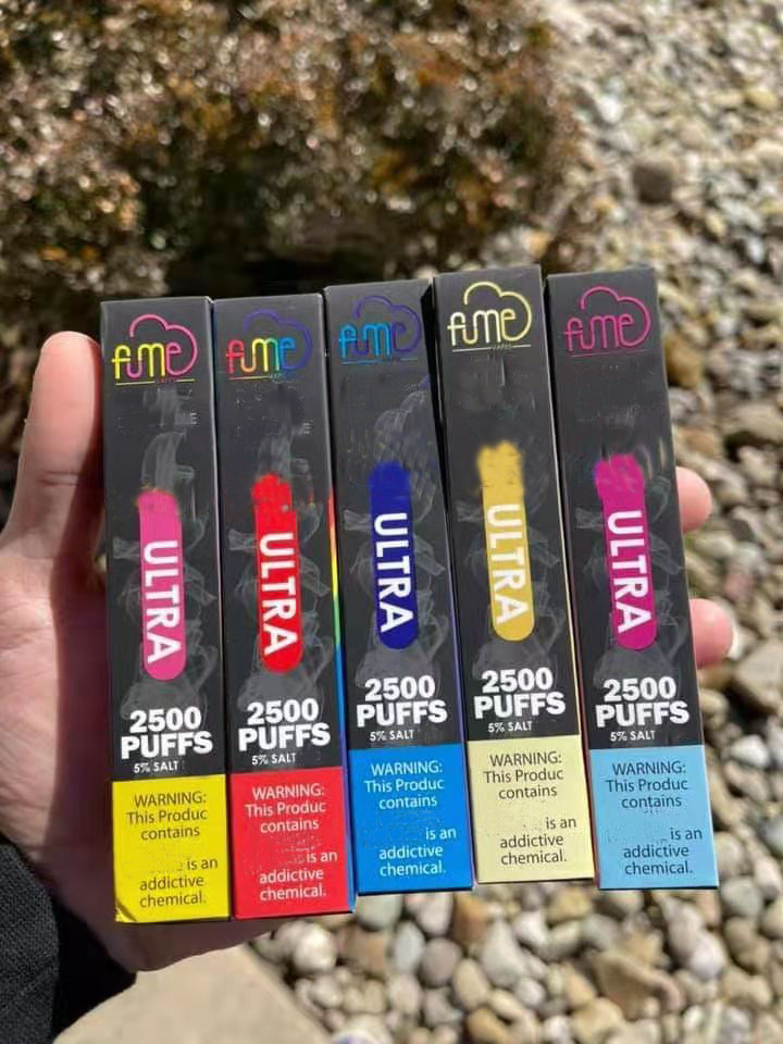 

2021 Fume Ultra E-cigarettes 2500 puffs 8ml disposable device 850mah battery 9ml pods with 14 colors vape pod kit