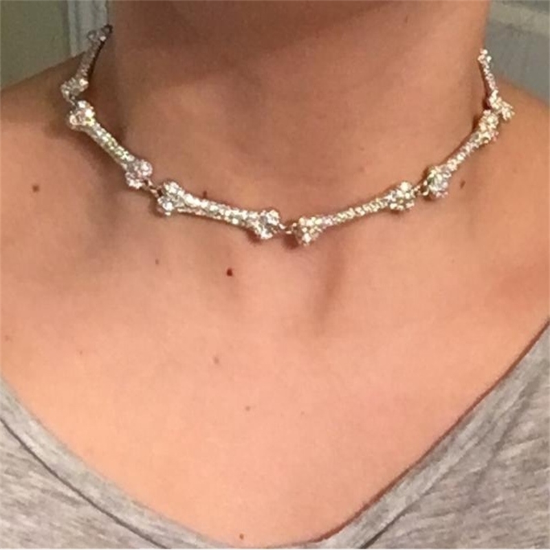 

2021 Summer Design Hip Hop Bone Pendant Necklaces With Clear Cz Paved Women Mens Fashion Gothic Punk Party Choker Jewelry