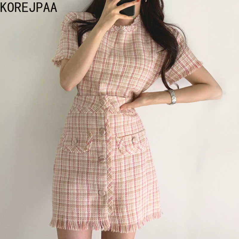 

Korejpaa Women Dress Set Summer Office Lady Chic Elegant O-Neck Short Pullover and Plaid Button Tassel Wild Skirts Suit 210526, Blue