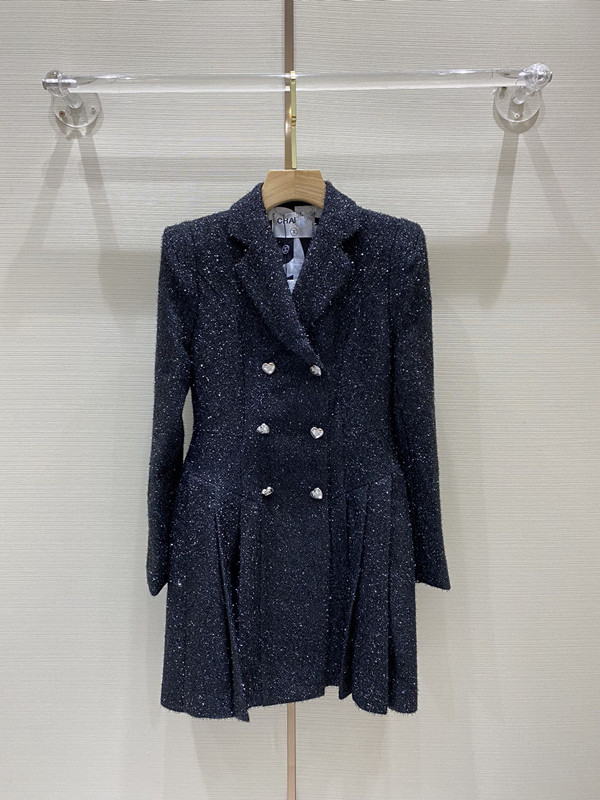 

Autumn and winter 2021 black silk tweed suit collar dress