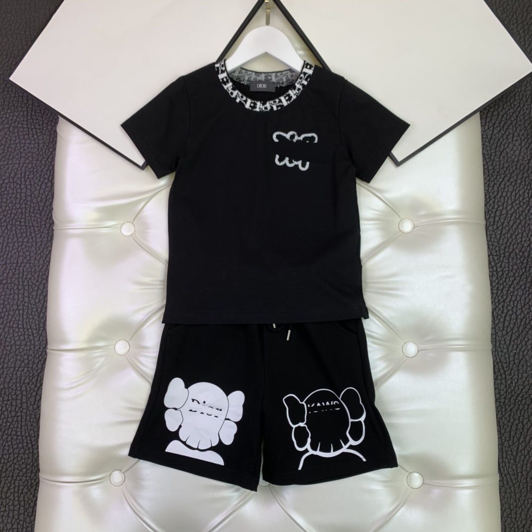 

Fashion Baby Clothes set Designers Kids black boy short sets cotton boys polo shirts alphabet print children suit sport two-piece, White