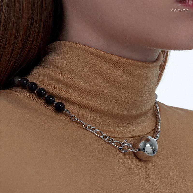 

Chains Black And White Bead Necklace Clavicle Chain Stitching Hip Hop Geometric Pendant Choker Temperament Accessories