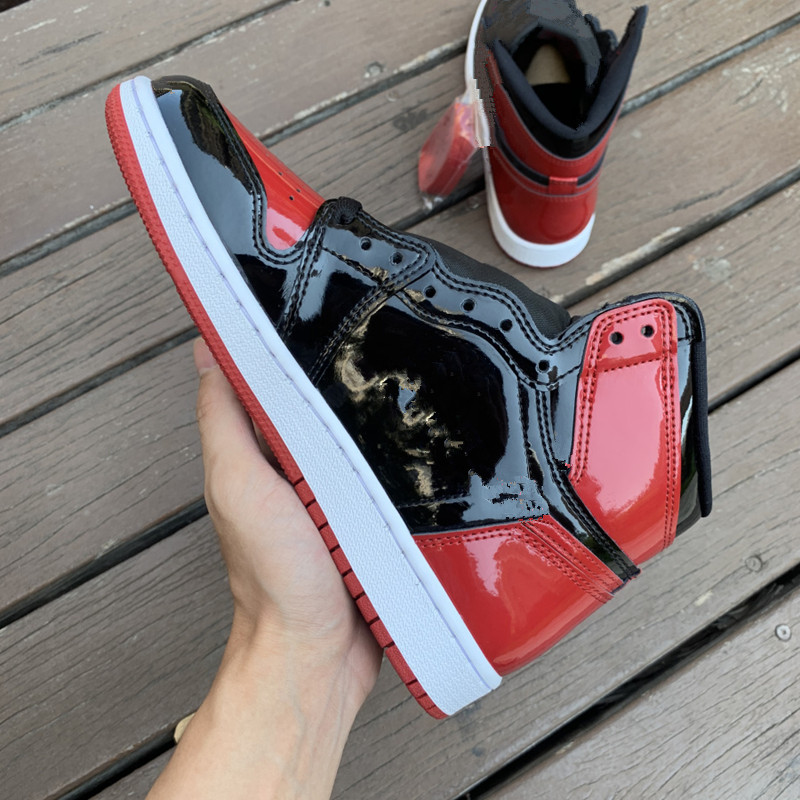 

Jumpman 1 High OG Bred Patent Basketball Shoes Men Women RED BLACK 1s Patent-leather sport Sneakers With Box Size 13, Extra pay for lace