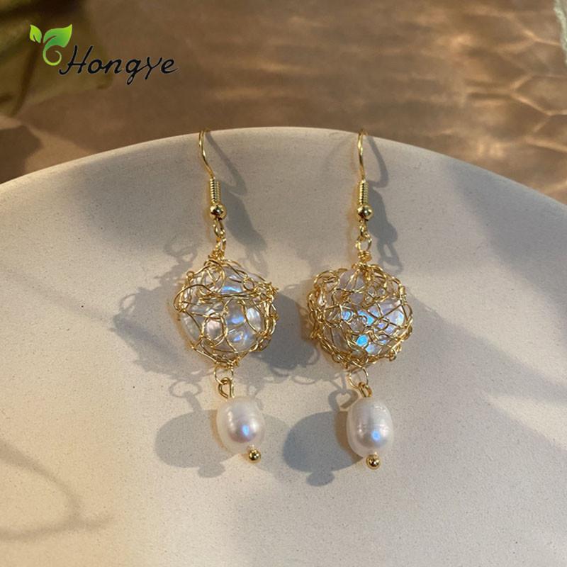 

Hongye Vintage Natural Freshwater Pearls Drop Earrings For Women Elegant Party Handmade Wound Metal Dangle Brincos Jewelry 2021 & Chandelier, Silver