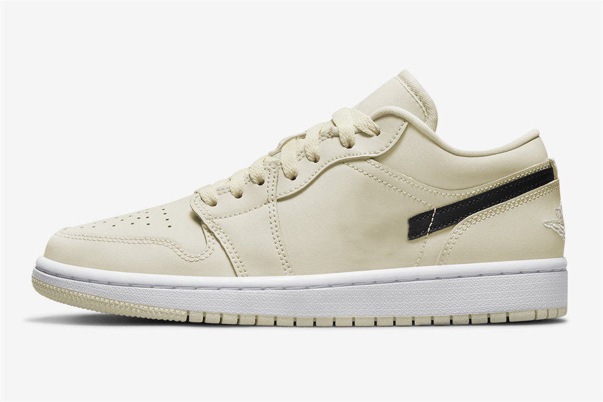 

1S Low 1 Coconut Milk Basketball Shoes Mens Black White Jumpman I Designer Sports Sneakers