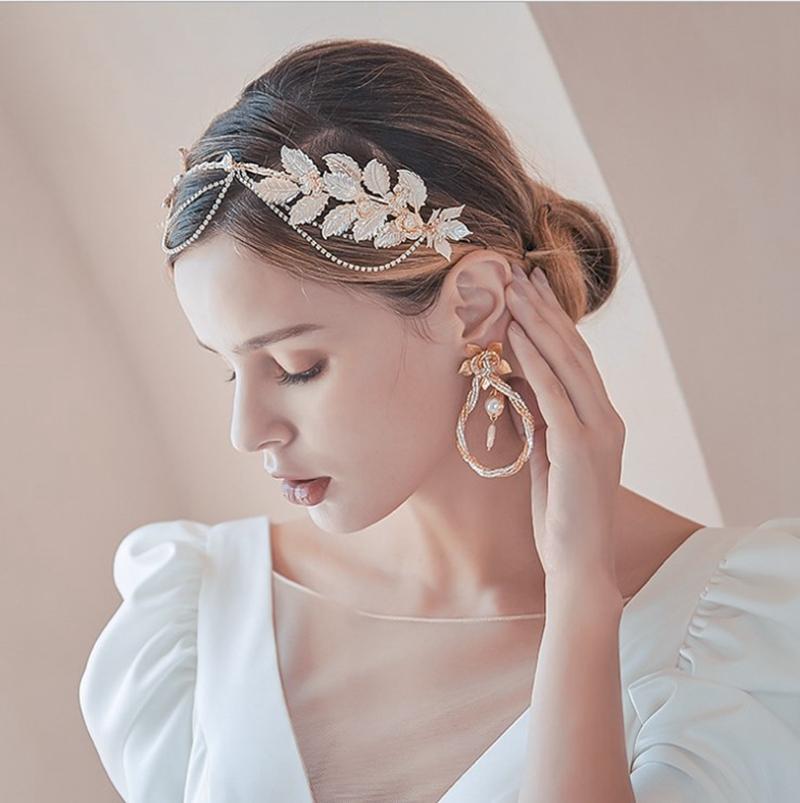 

Headpieces Pearl Headband Princess Crown For Girls Tiara Hair BandsHeadband Bridal Accessories Headwear Wedding Decoration