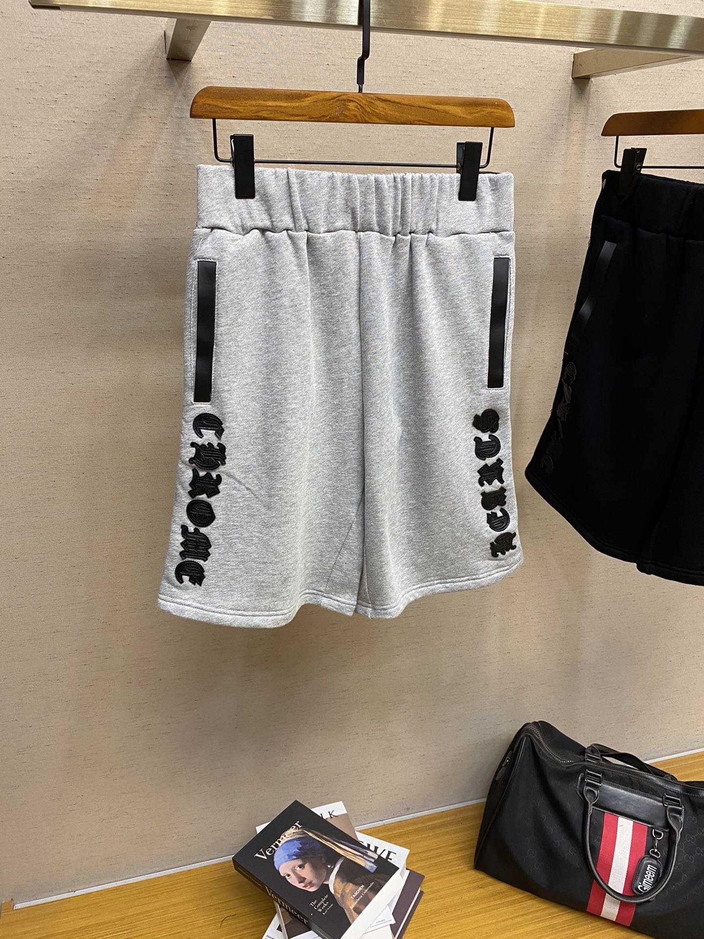 

sweatpants Chromehearts crosin men's fashion comfortable casual shorts men's, White;black