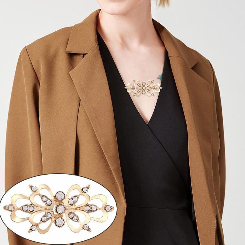 

Pins, Brooches Vintage Cardigan Duck Brooch Clip Pin Women Shawl Blouse Collar Sweater Scarf Clasp Charm Shiny Rhinestone Fashion Gift, Gray