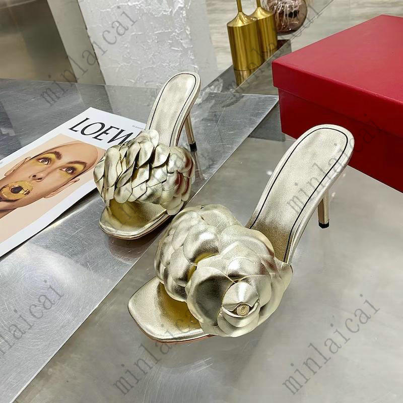 

Designer Rose Edition Petals Slippers Women Sandal Flat Slide Leather Realistic 3D Hight Sandals Sexy Ladies Summer Good Quality, No shoes