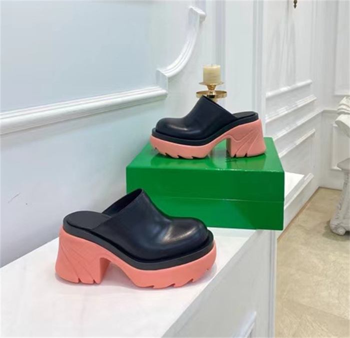 

Luxury design high quality women's slippers fashion leisure beach thick soled shoes green platform sandals leather bag box size 35-41, Blue